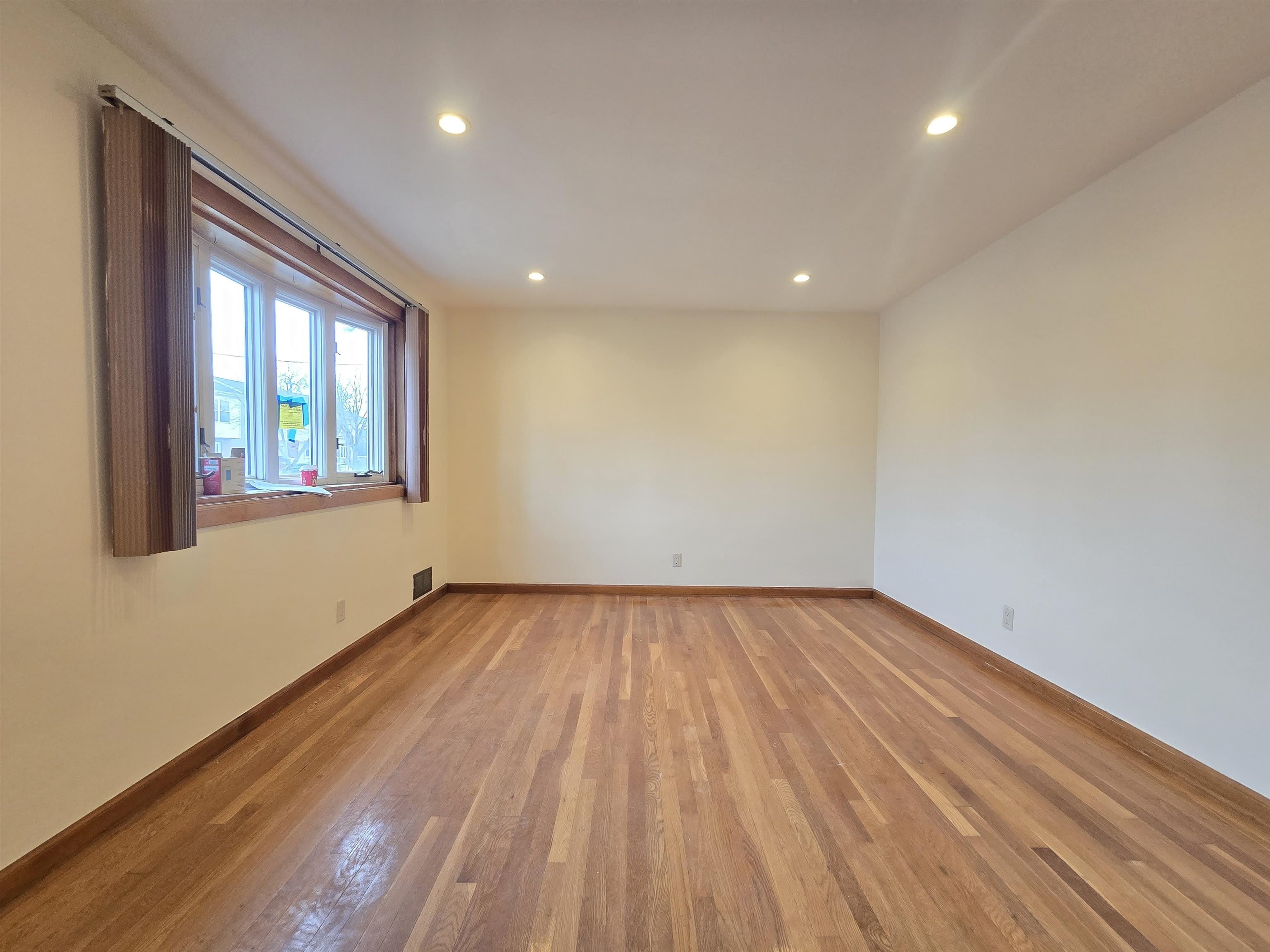701 4Th St – photo 5