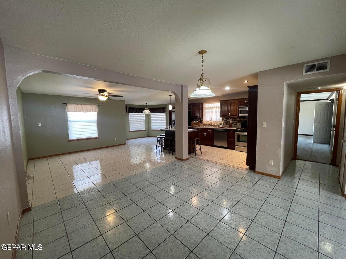 808 Merriman Drive – photo 2