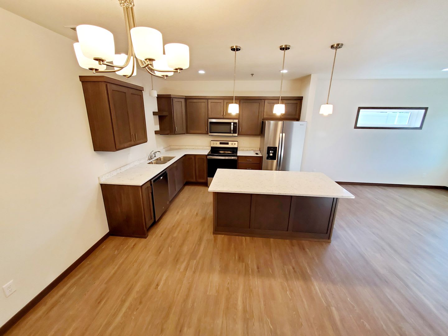 4450 Cumberland Loop – photo 2
