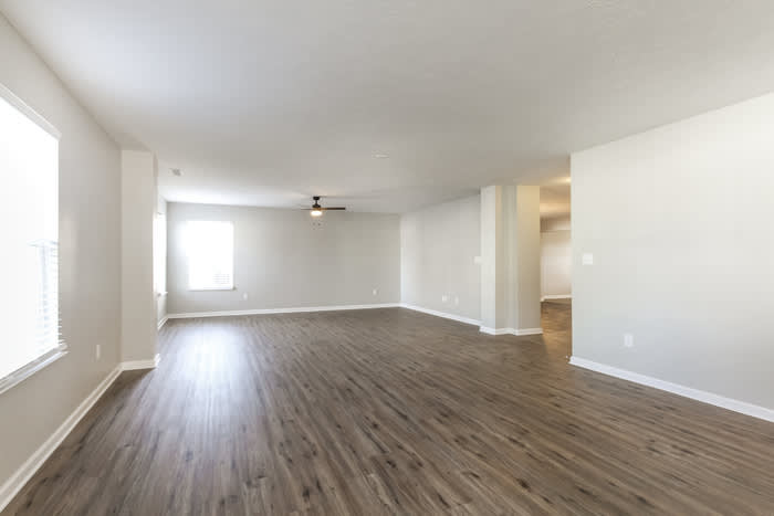 2111 12 Oaks Drive – photo 4