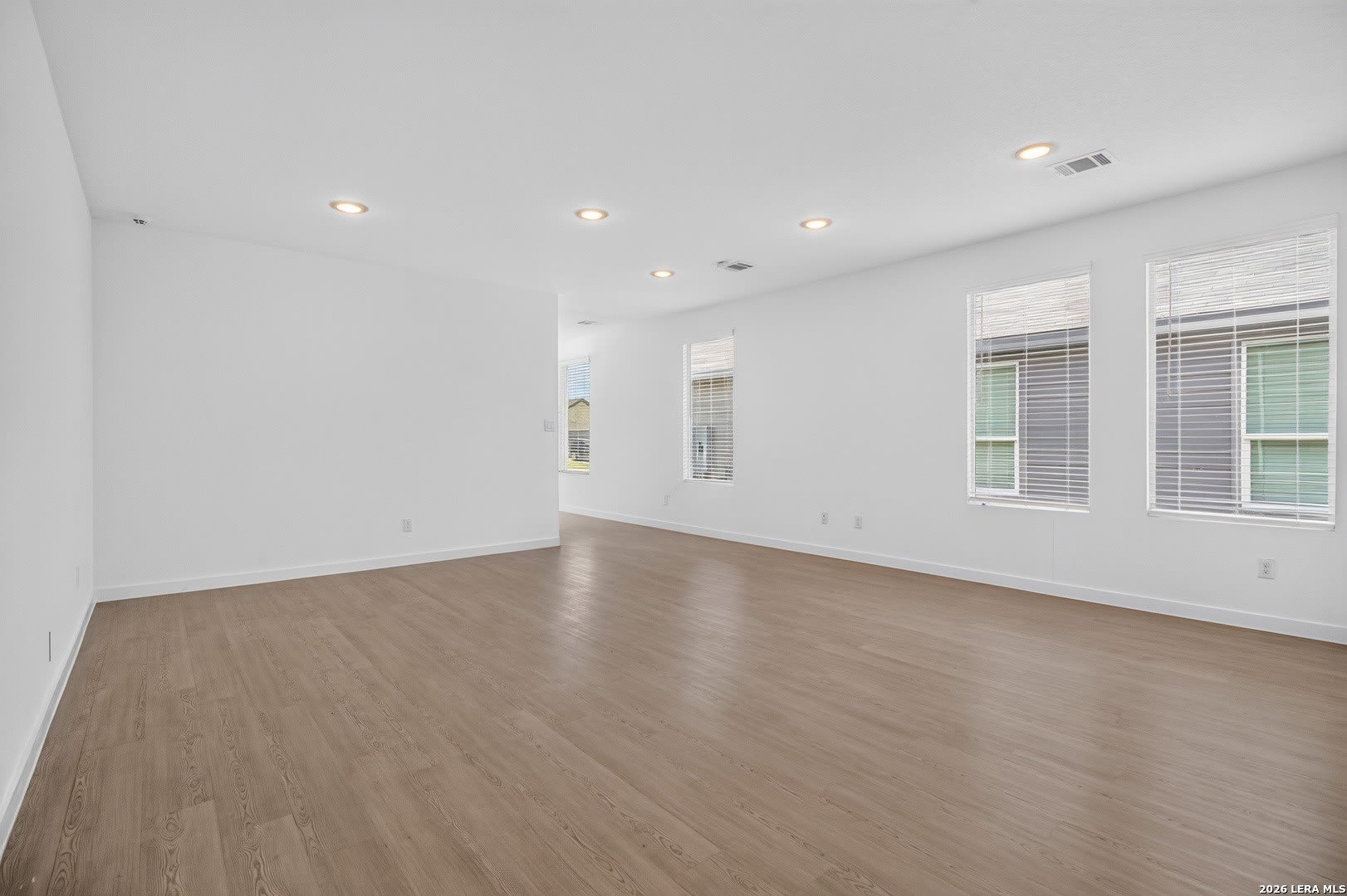 415 KAYDEN CT – photo 3