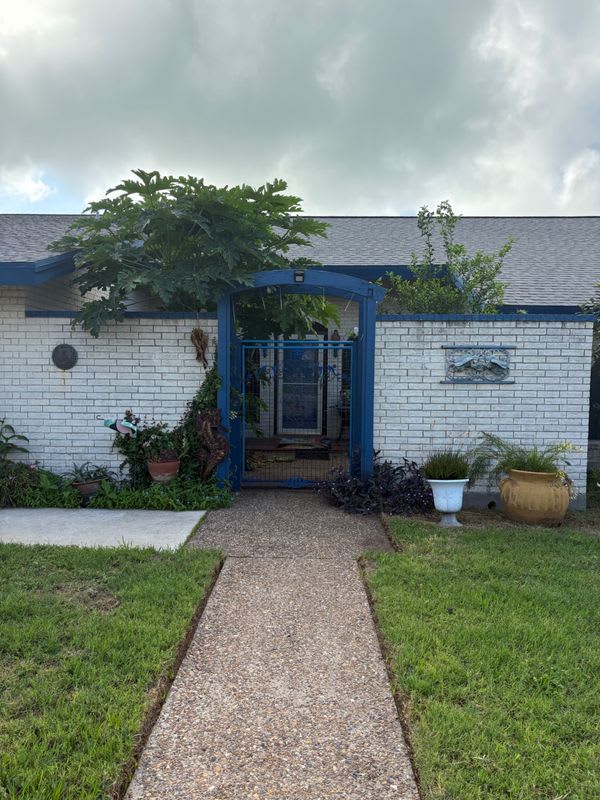 120 Shore Drive – photo 1