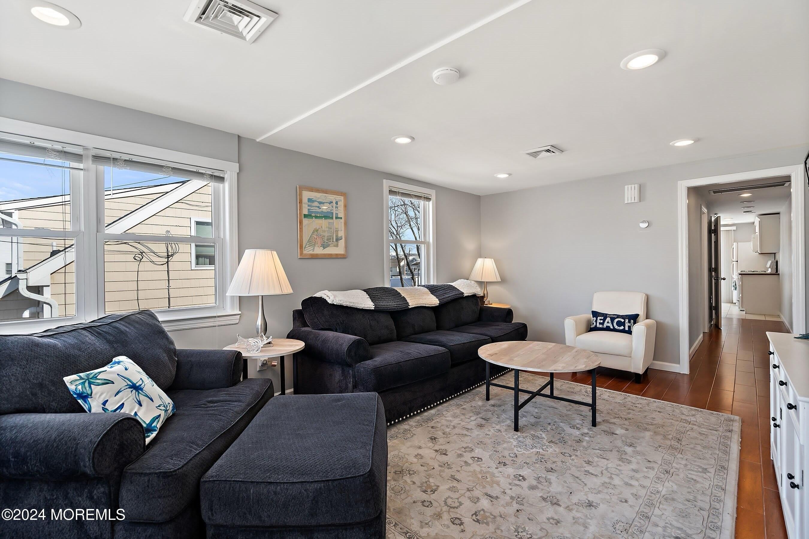 212 Randall Avenue – photo 3
