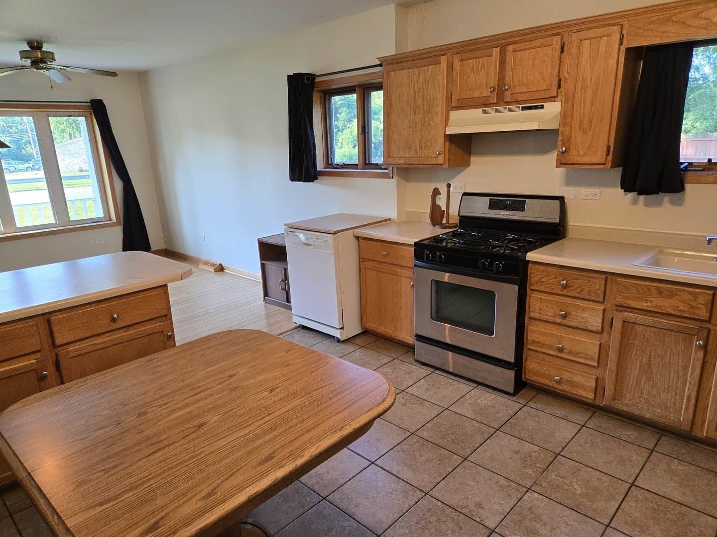 3902 W Claire Boulevard – photo 5