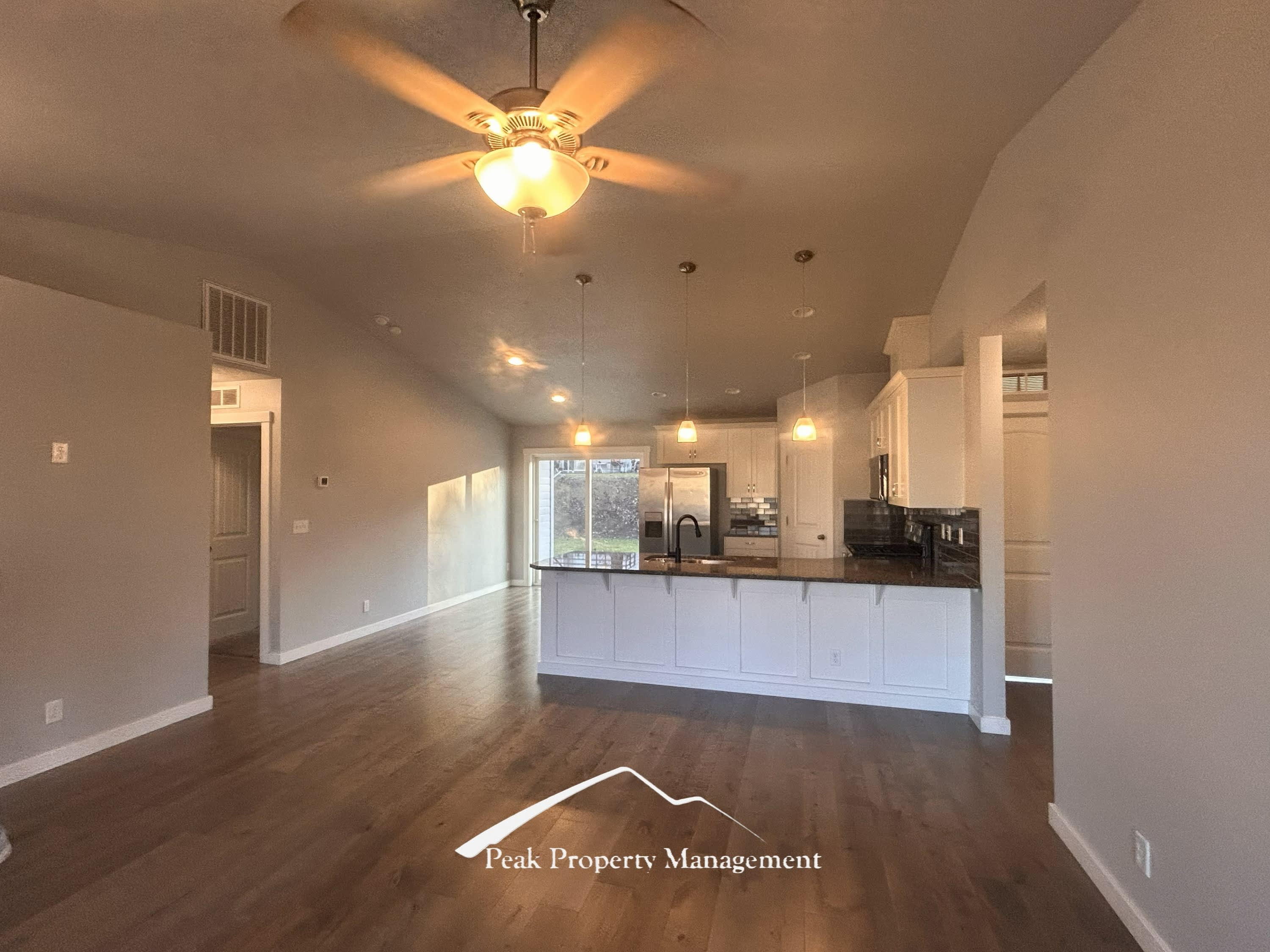 2070 Kelly Drive – photo 2