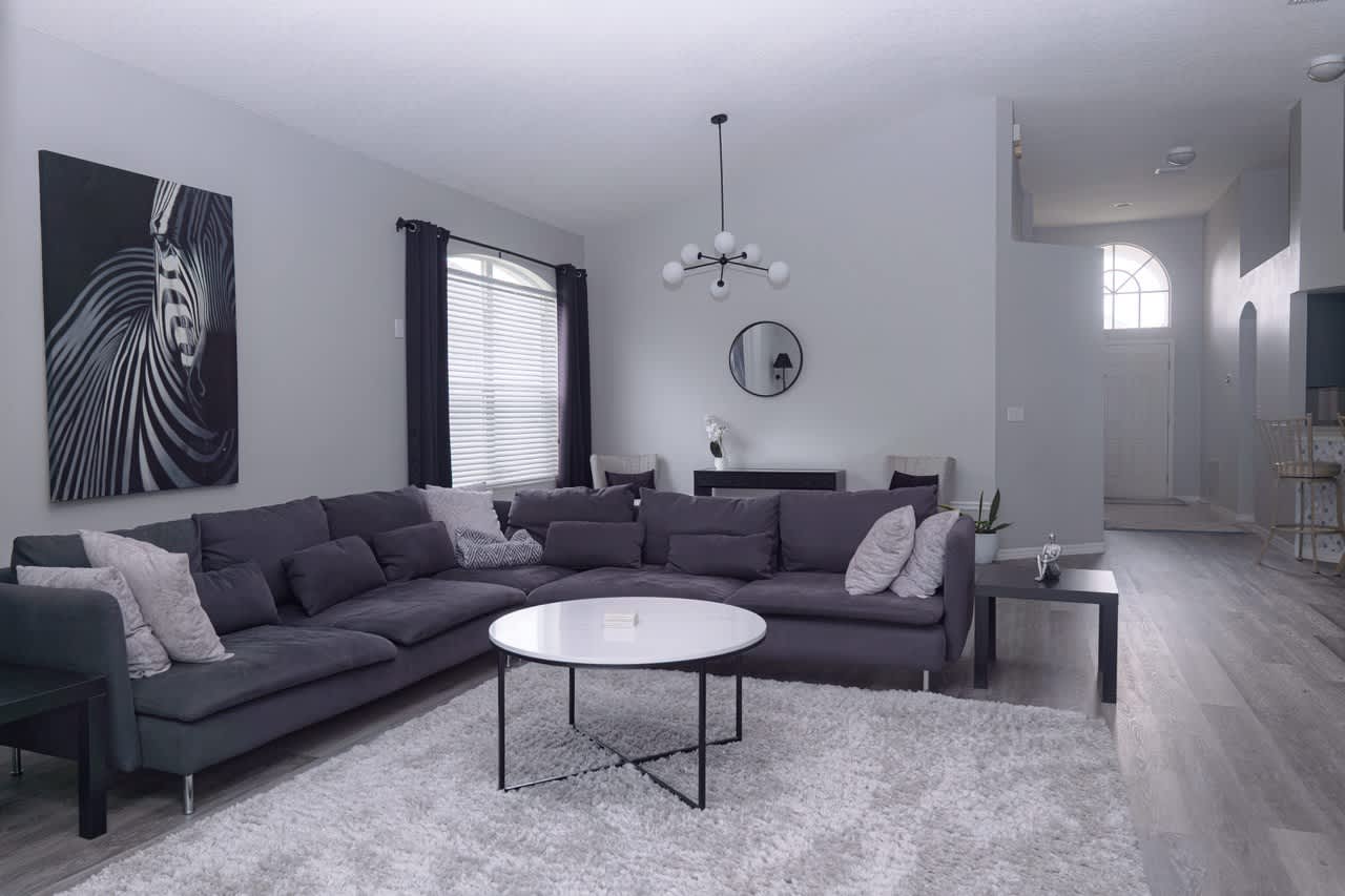 1637 Maximilian Dr – photo 5