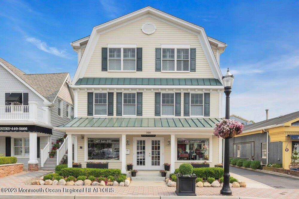 308 Morris Avenue – photo 3