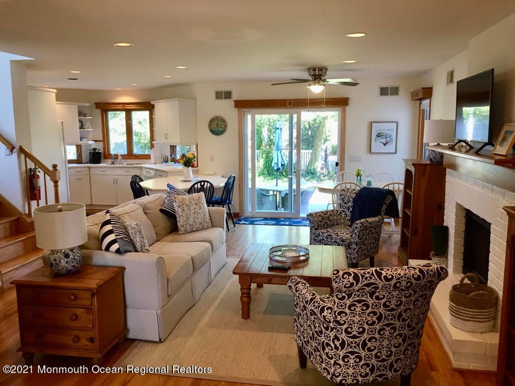 203 Stockton Boulevard – photo 3