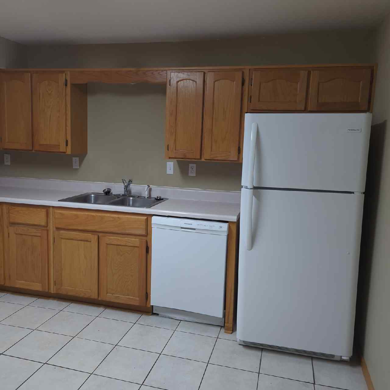 408 Ming Street – photo 4