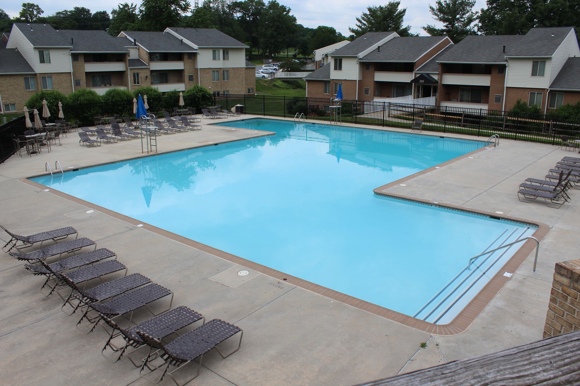 Hunt Club Apartments – photo 3