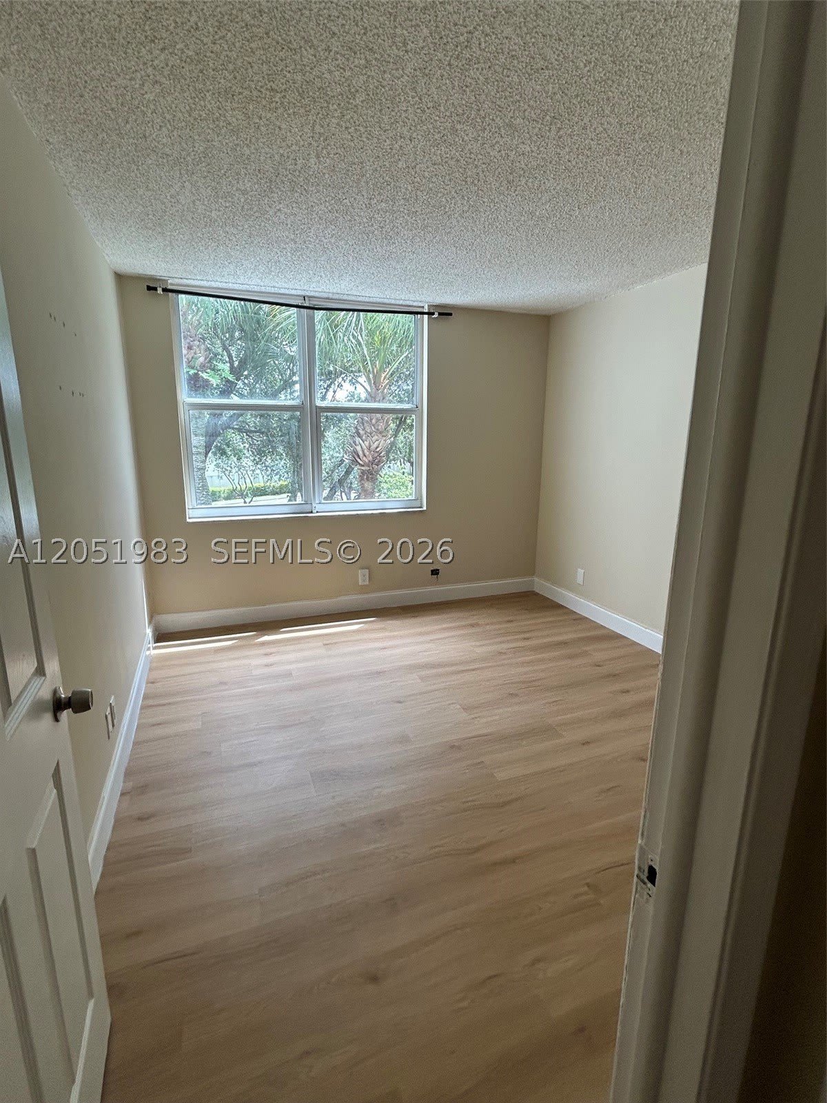 9461 Evergreen Pl – photo 5