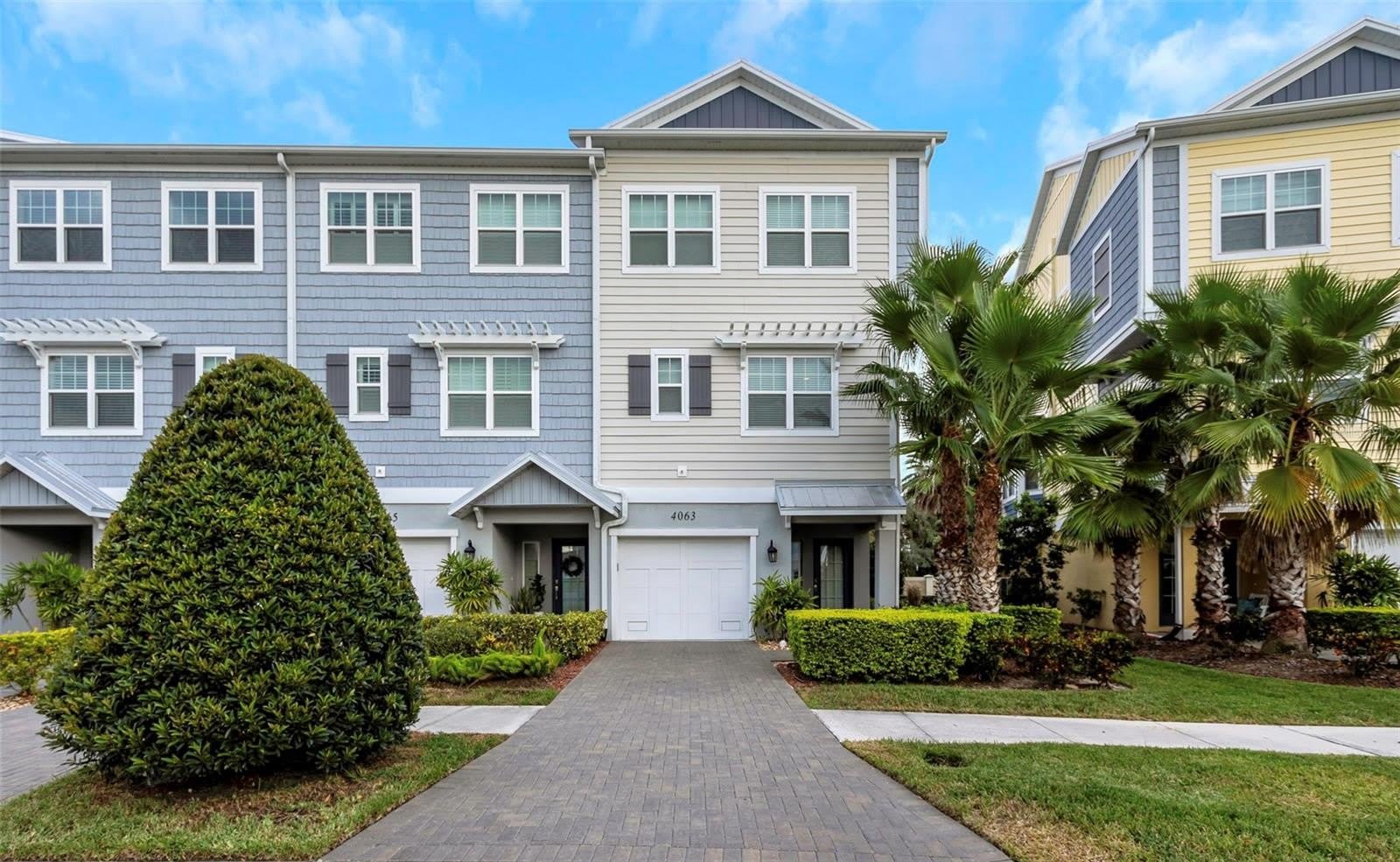 4063 ROCKY SHORES Drive – photo 1