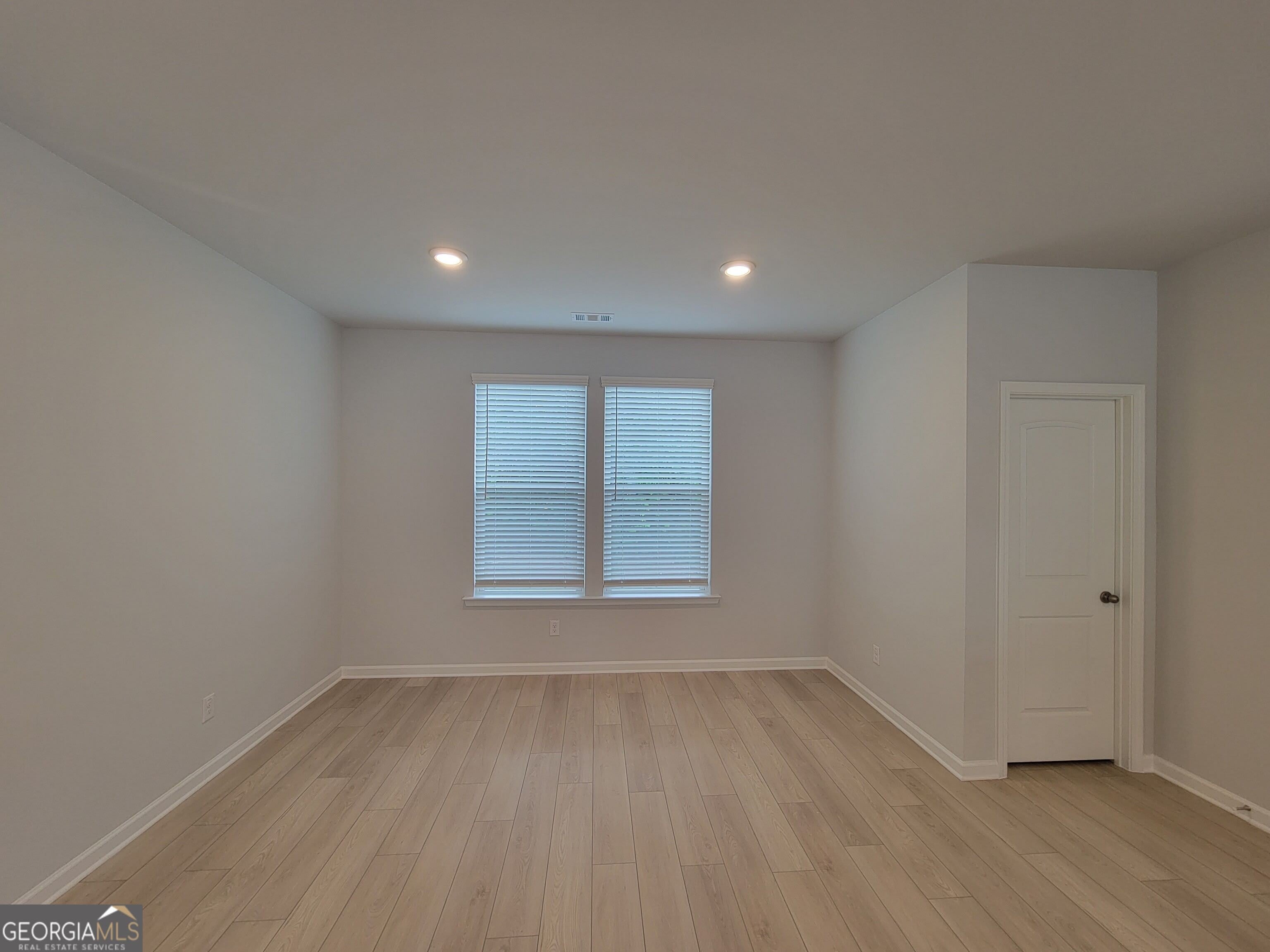 3203 Bateman Drive SW – photo 4