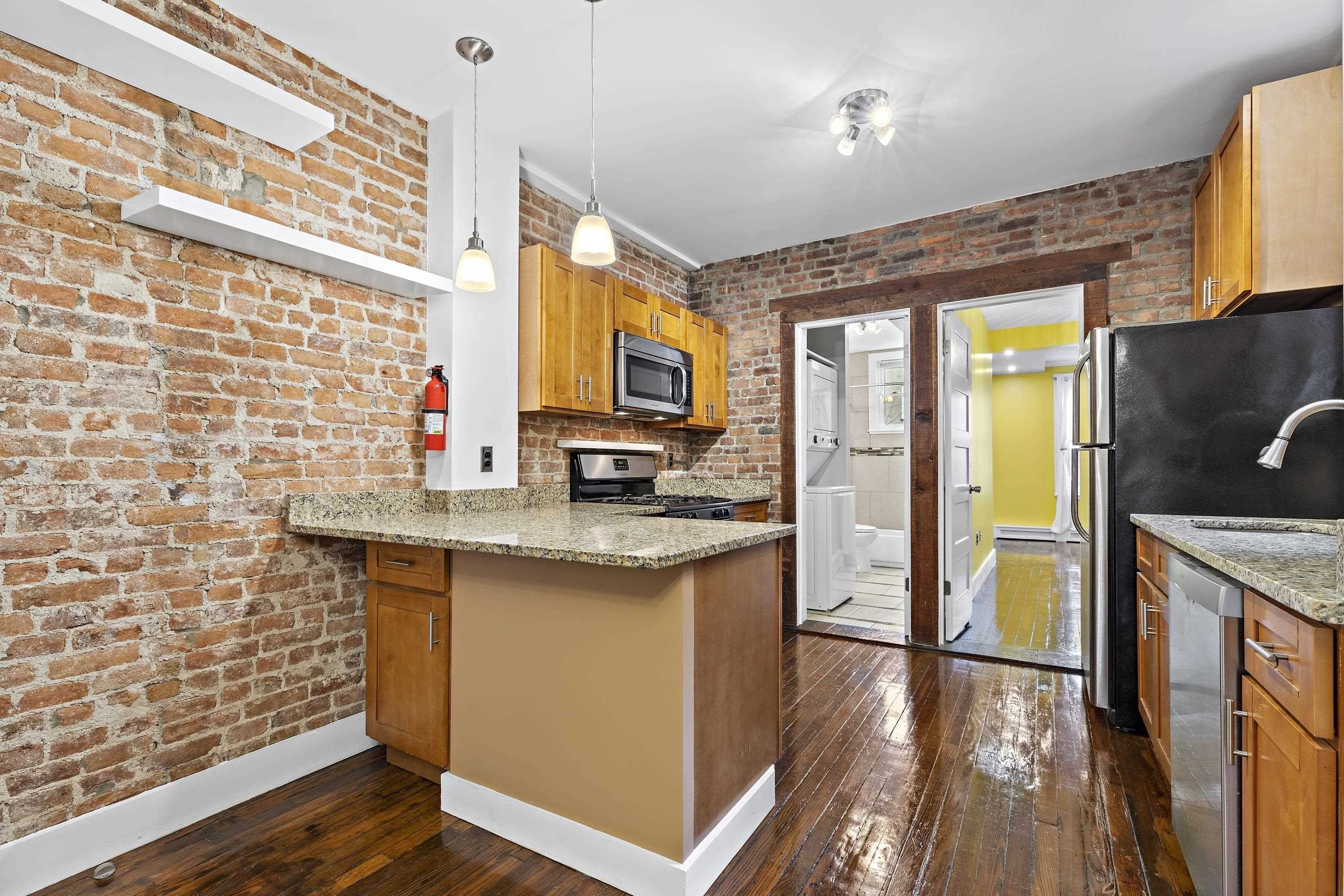 6008 Tyler Pl – photo 2