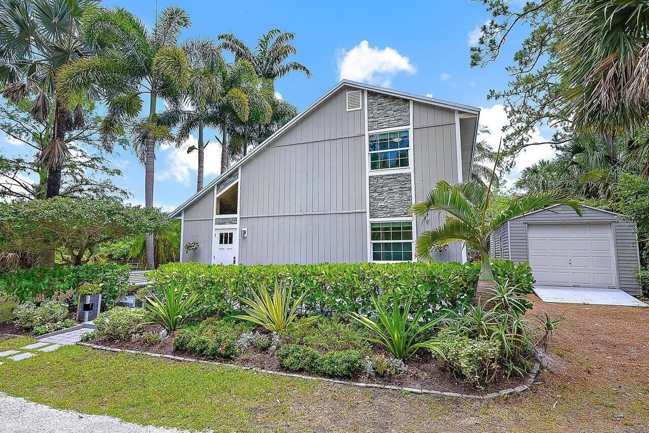 15629 95TH Avenue N – photo 2