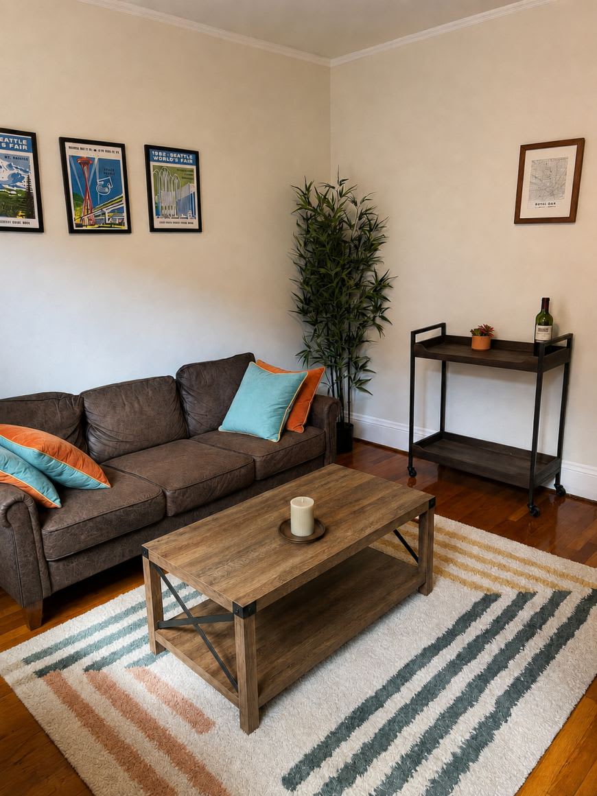 7 Scottfield Rd. – photo 3