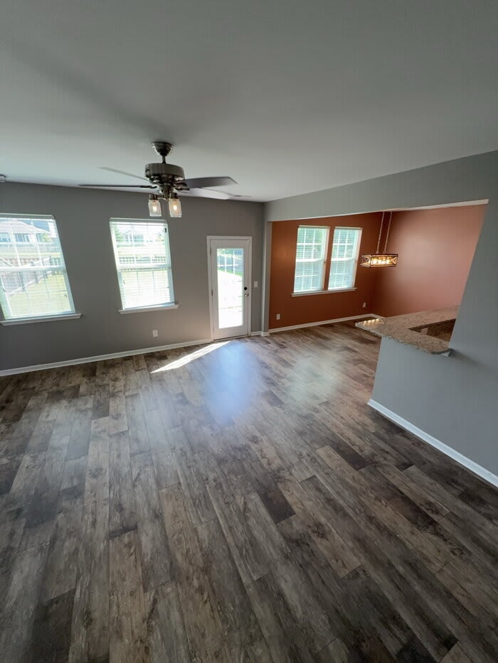 838 Redbud Lane – photo 5