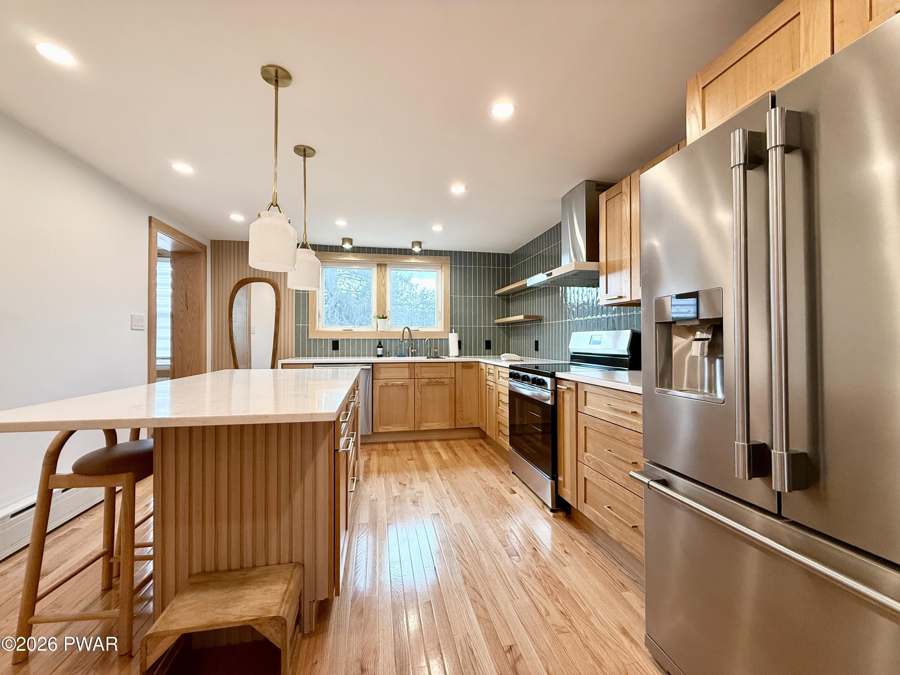 955 Main Street – photo 3