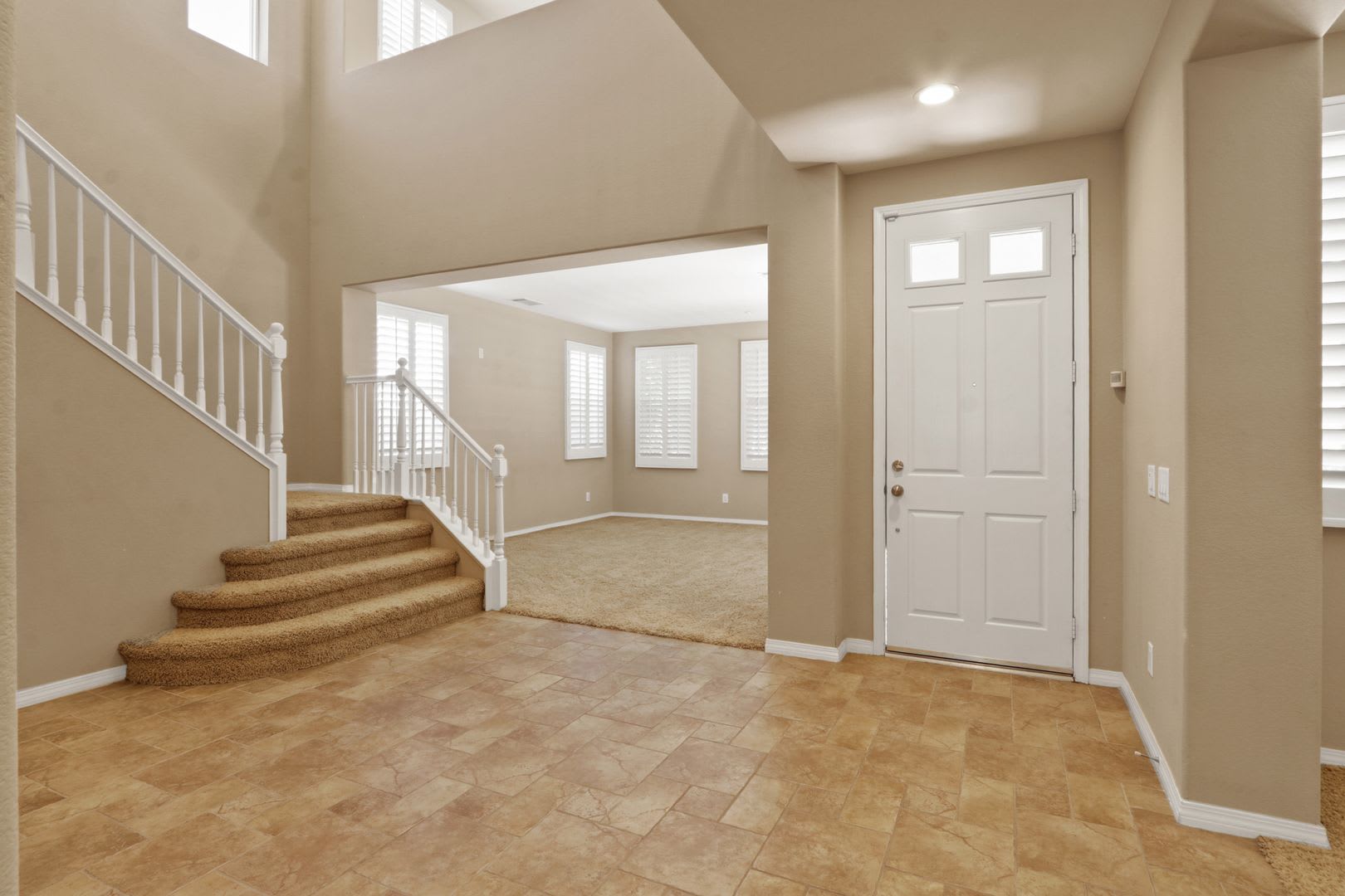 Price Improvement! Stunning 5/4.5 pool home located in the desirable North Fontana Coyote Canyon area. – photo 4