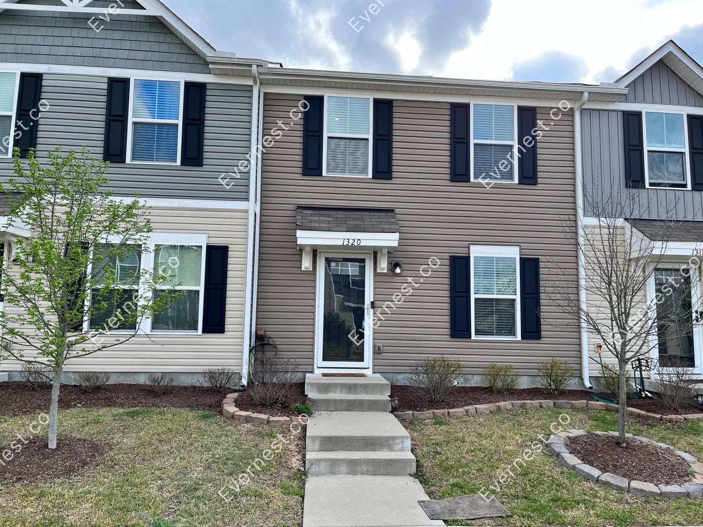 3 Bed & 2 Bath Townhouse in Nashville – photo 1