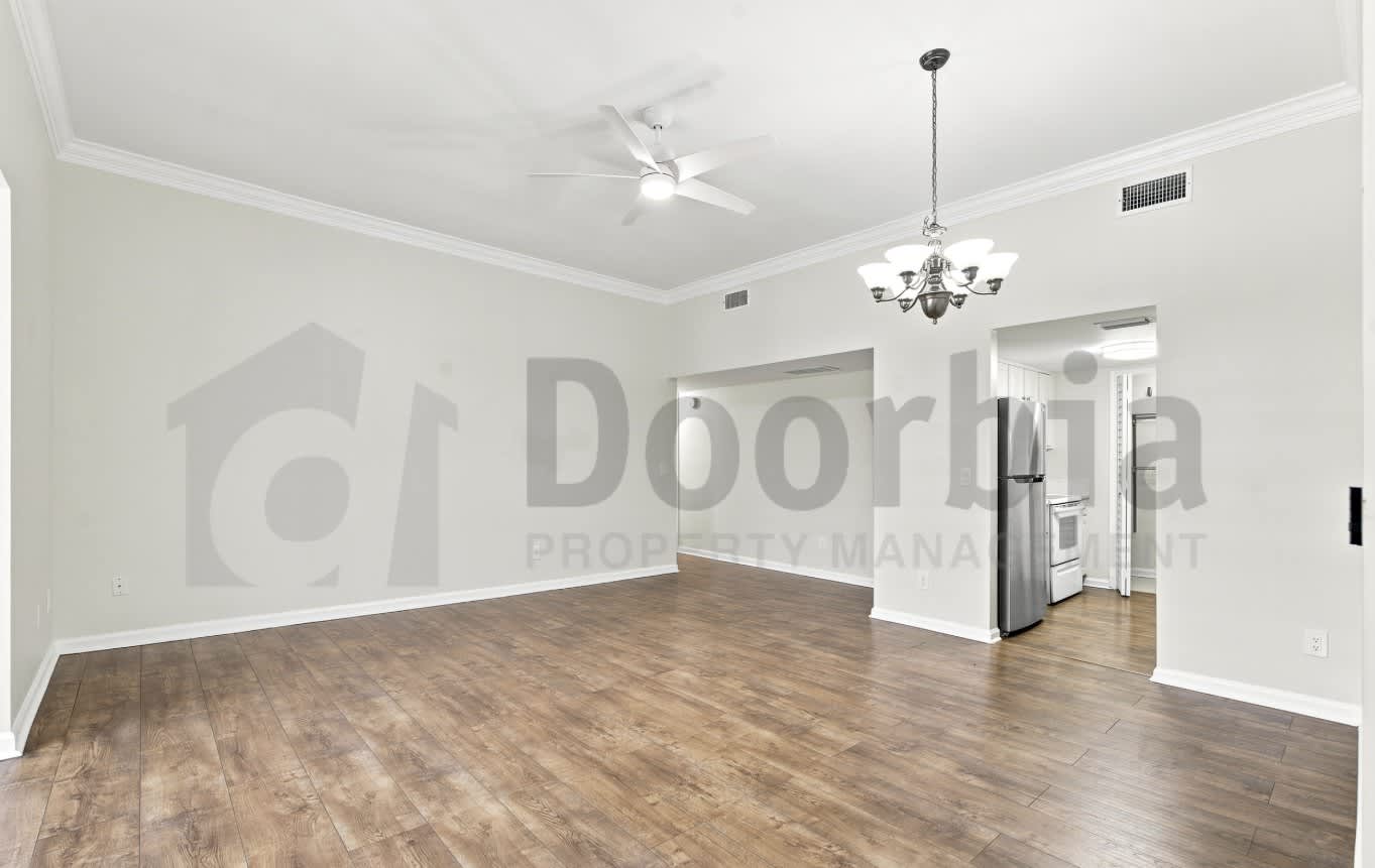 2912 Saint Johns Ave Apt 18 – photo 1