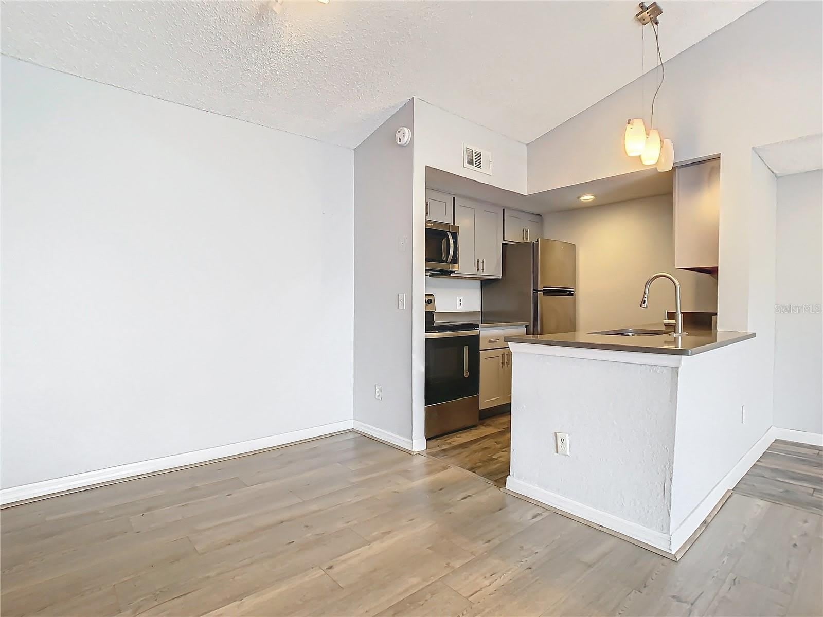 5144 CONROY Road – photo 5