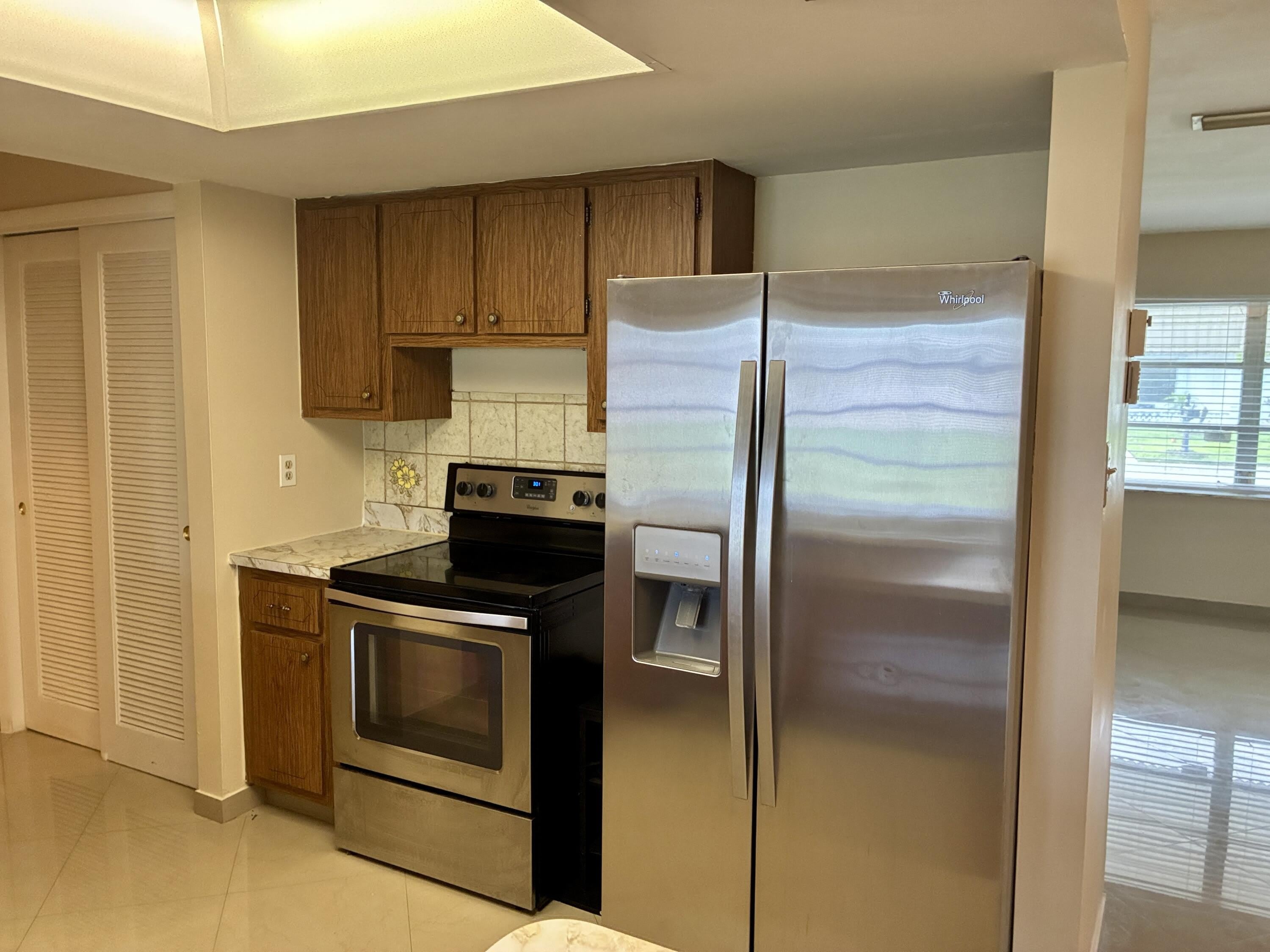 7470 NW 7th Place – photo 5