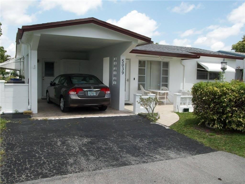 5039 NW 42 Street – photo 1