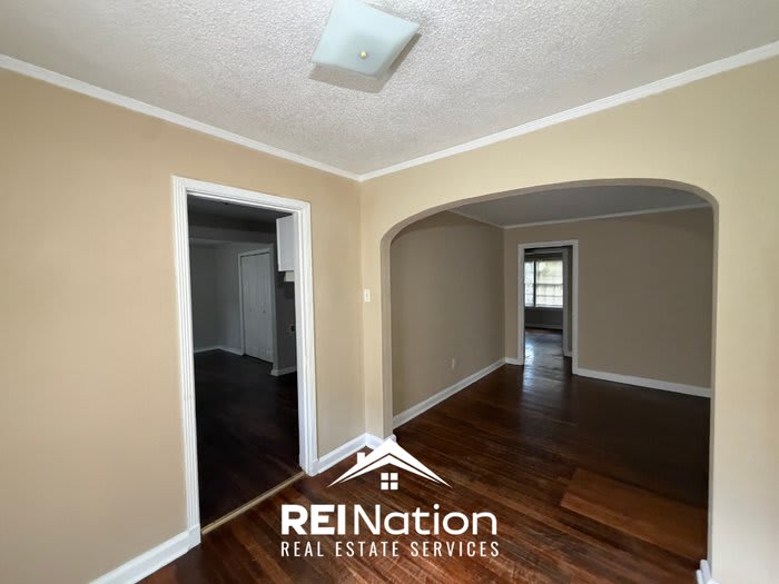 3917 Spottswood Avenue – photo 3