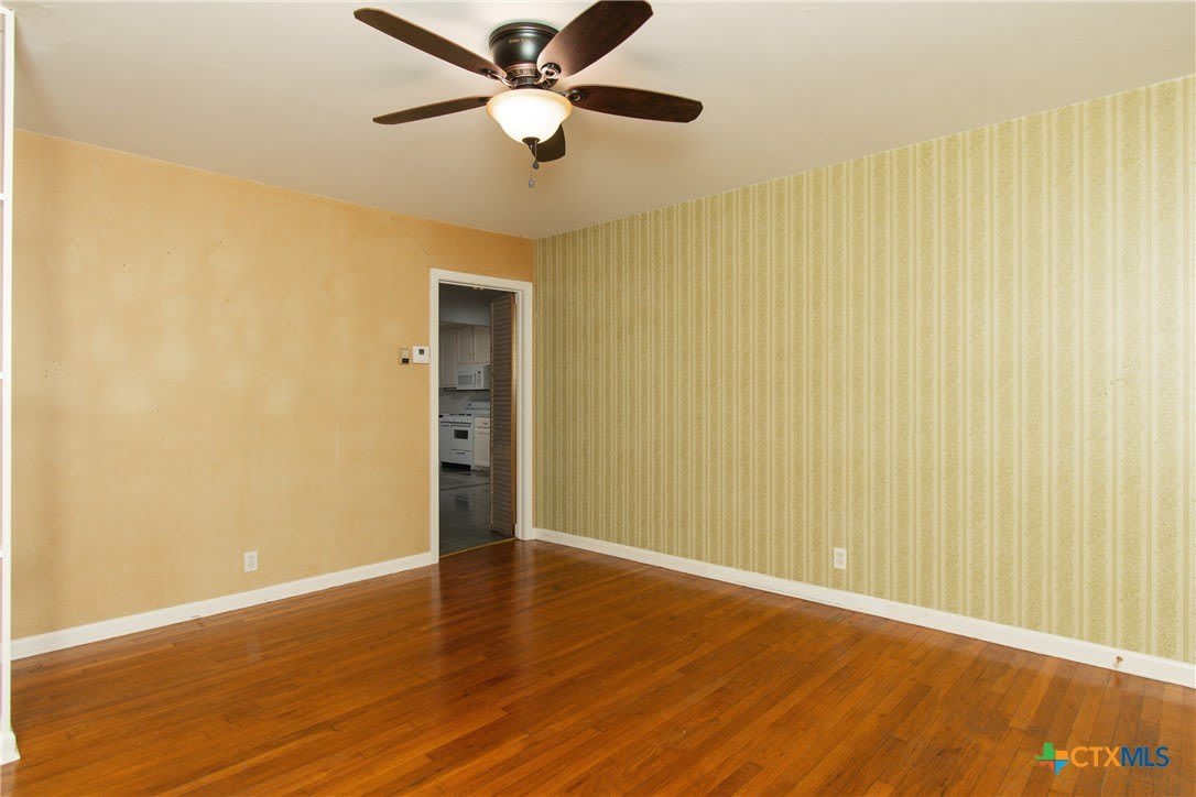 4510 Russell Drive – photo 3