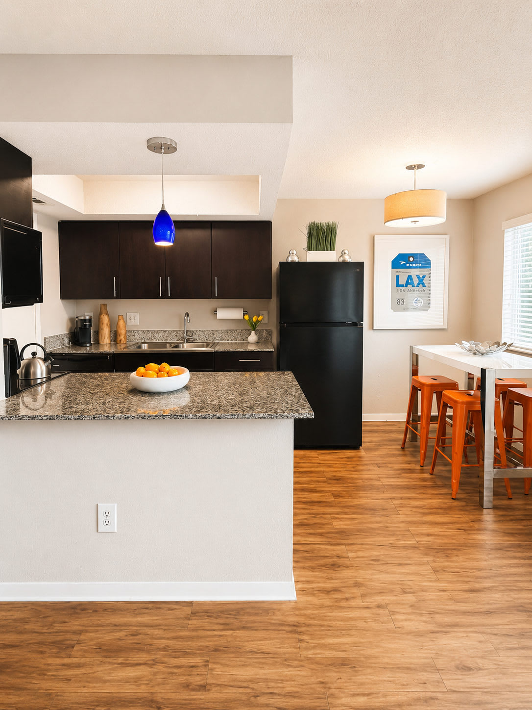 Element Austin Apartments – photo 3
