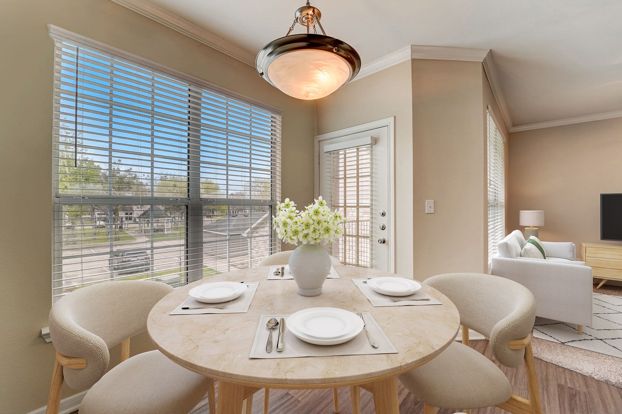 3101 Place Apartments – photo 3