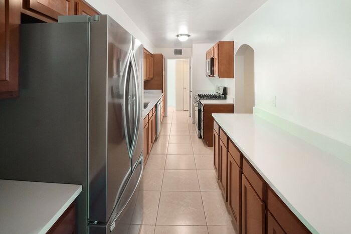 4326 East 14th Street – photo 2