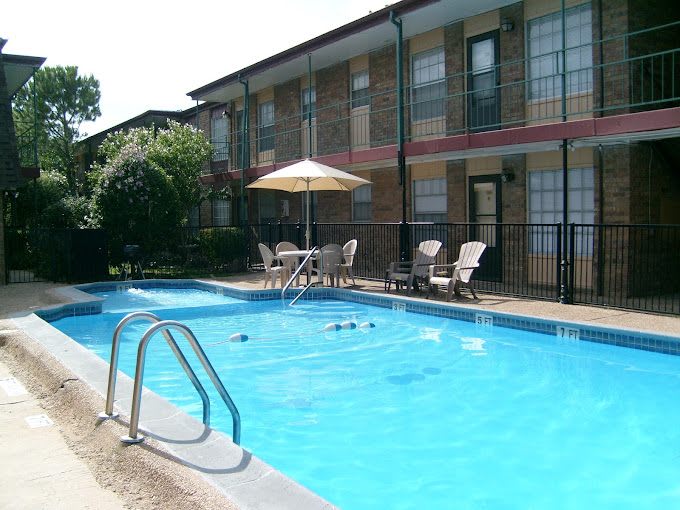 Whisperwind Apartments – photo 1