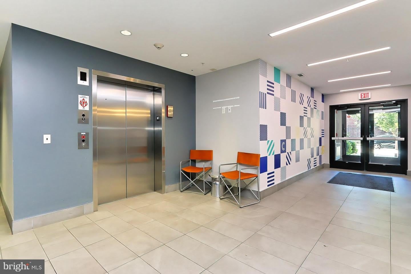 1111 ORREN ST NE #101 – photo 4