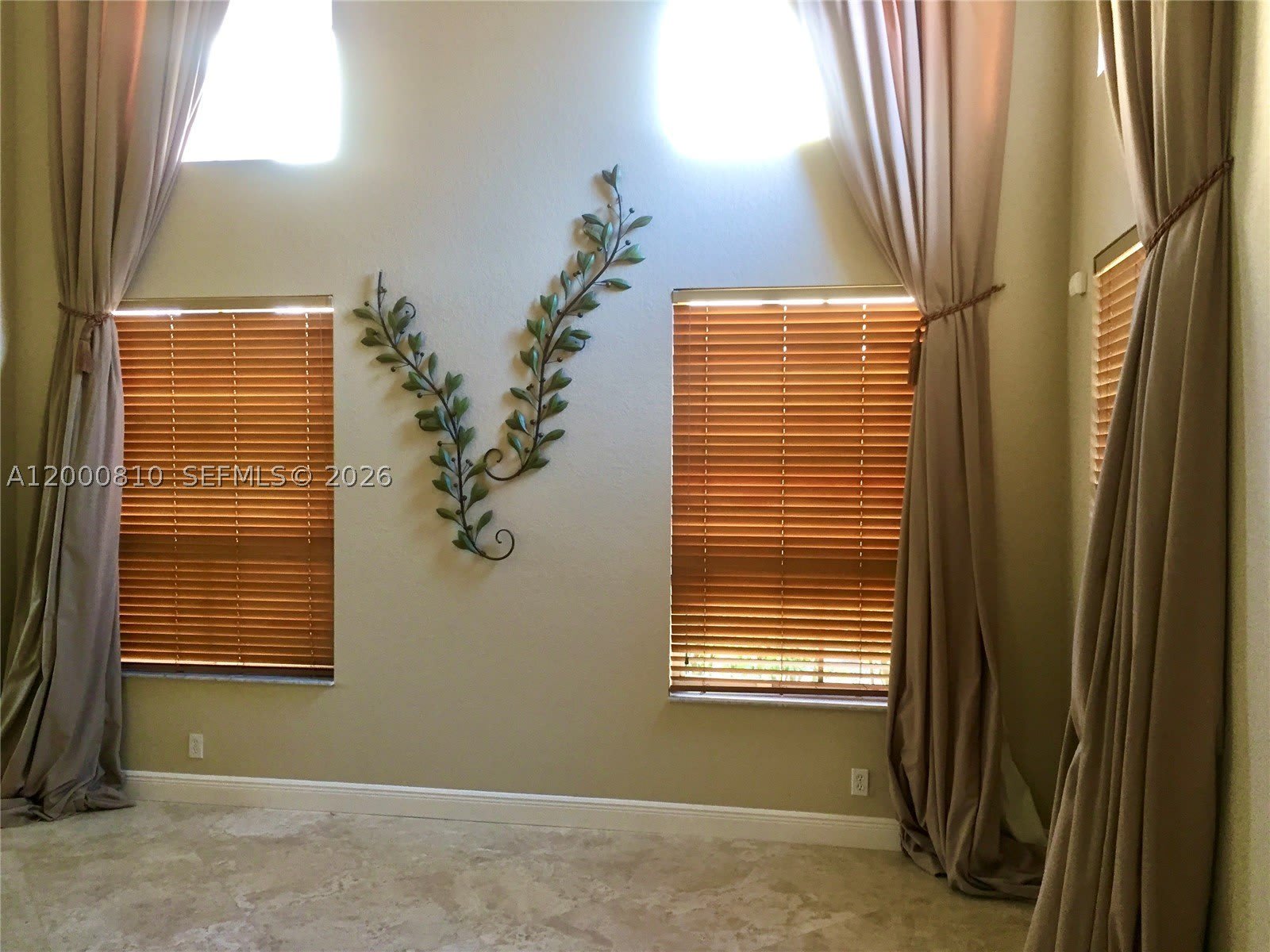 7477 NW 114th Ter – photo 5