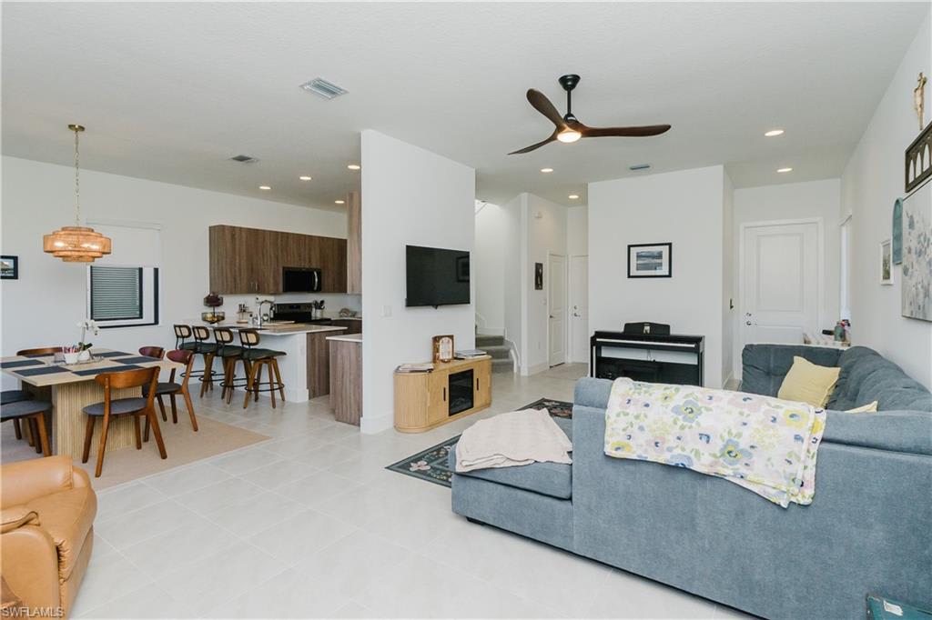 5875 Cassidy Lane – photo 5