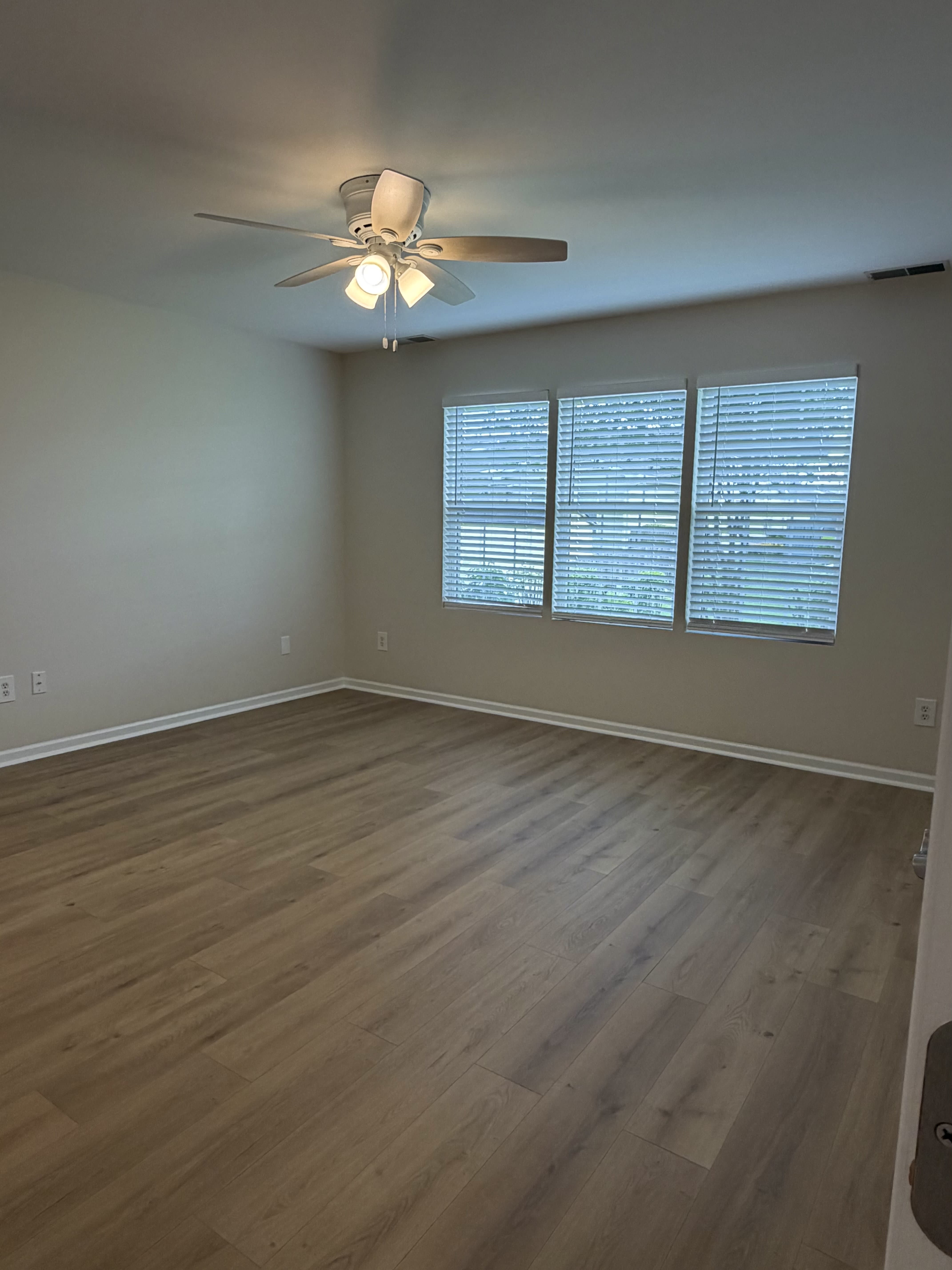 1727 Chestnut Dr – photo 3