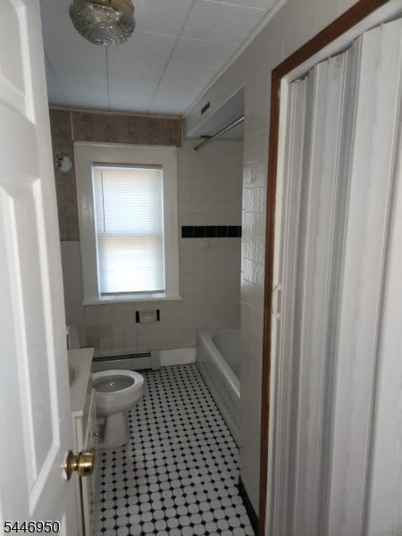 476 E 33RD – photo 3