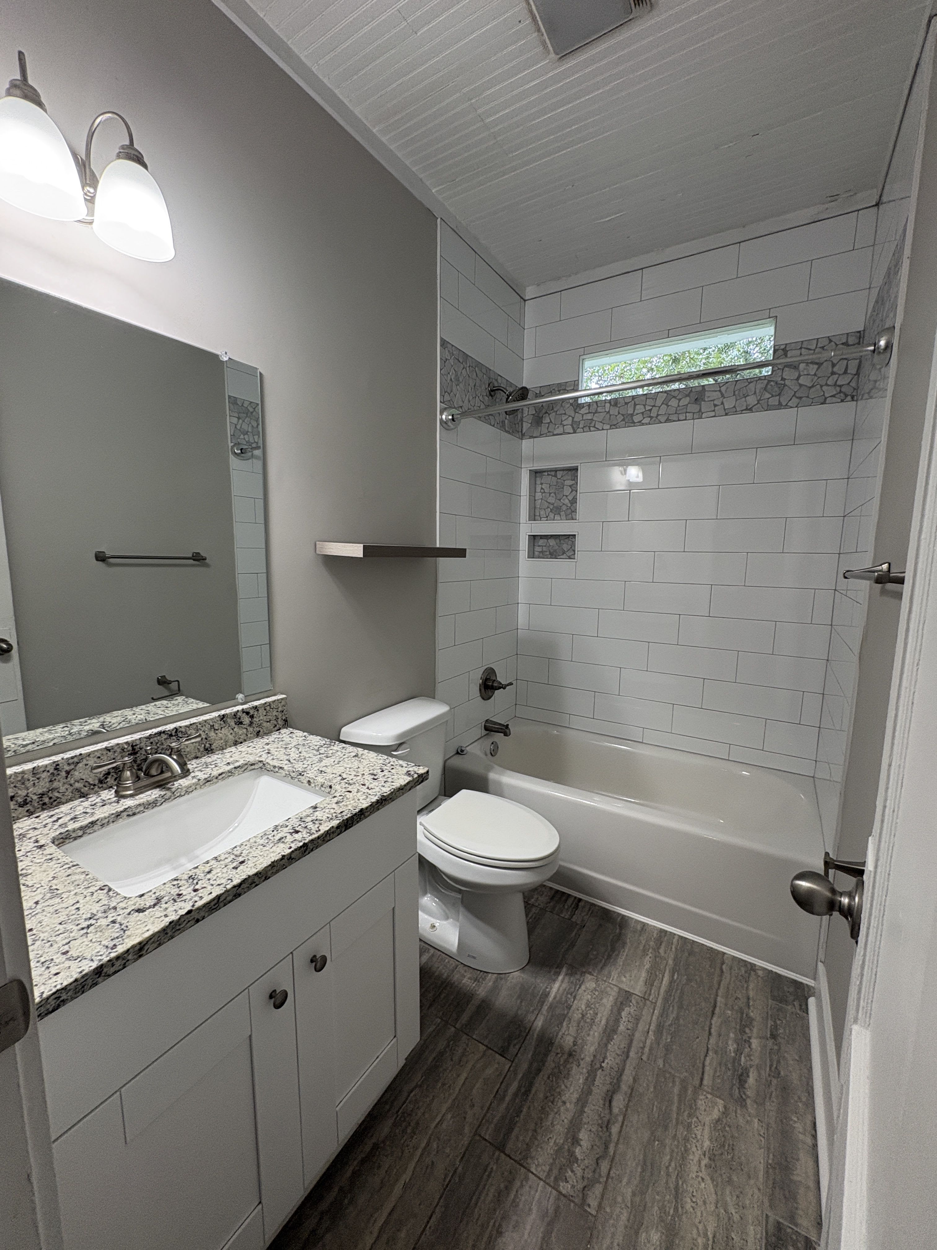 721 W Thomas St – photo 4