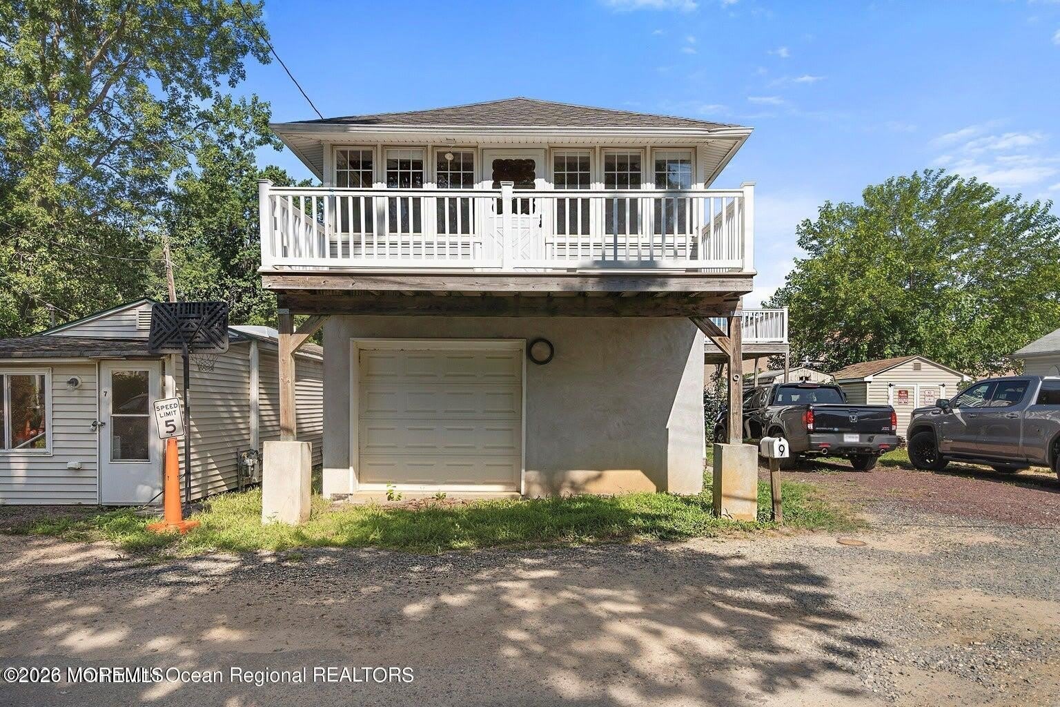 9 Gravelly Point Road – photo 1