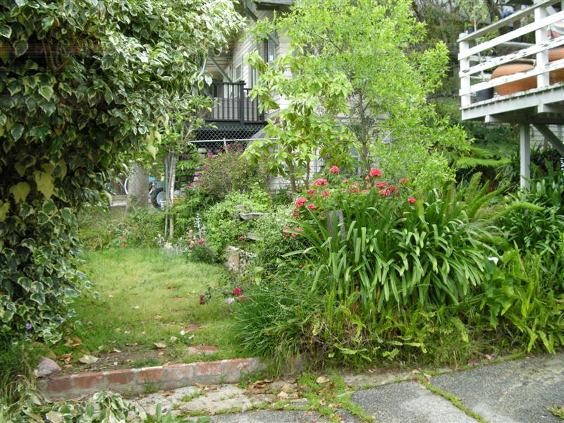 1227 Oak Grove Drive – photo 2