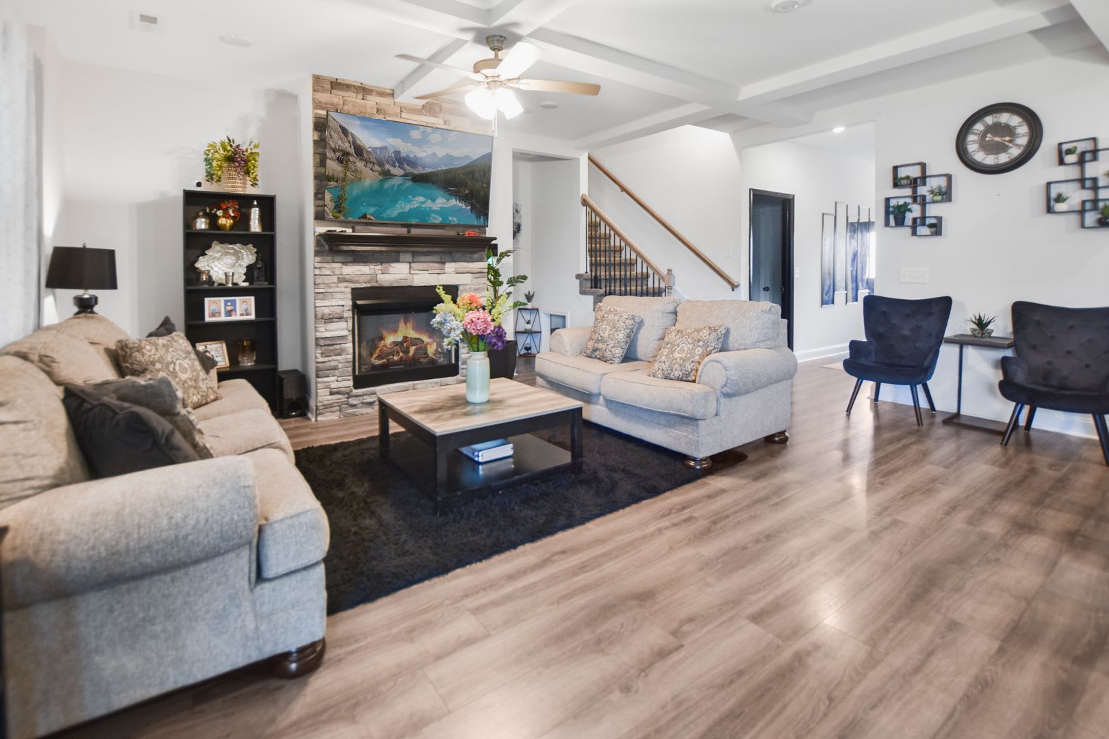 Pet Friendly Four Bedroom! – photo 2