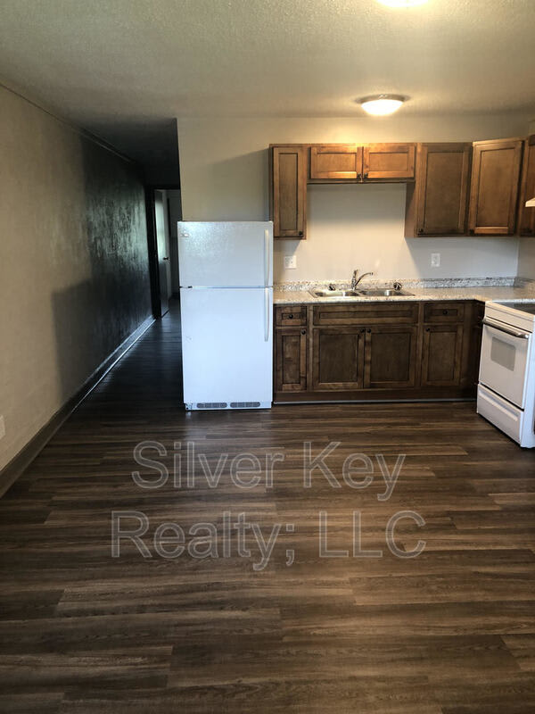 1426 & 1432 Niles Ferry Road – photo 3