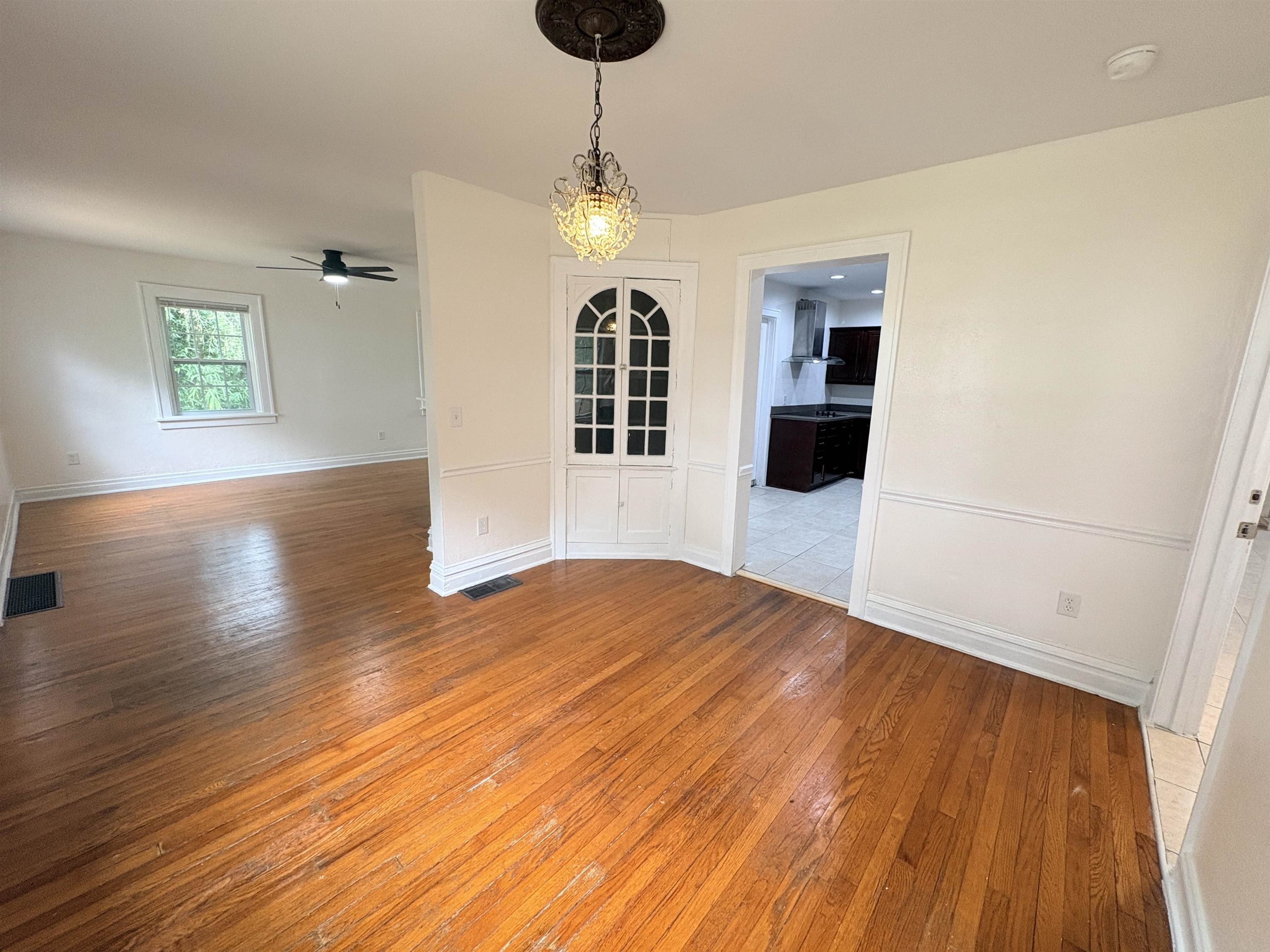 212 Barbourville Drive – photo 5