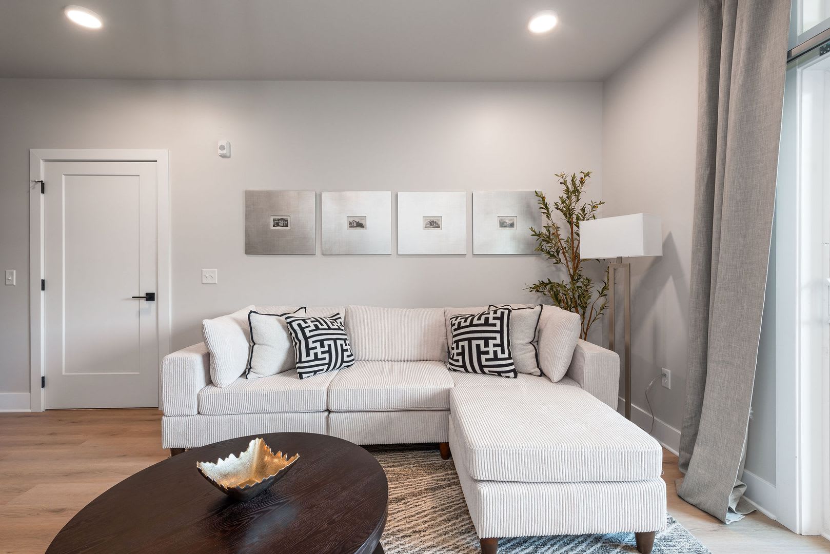 The Flats at Coastal Station – photo 4