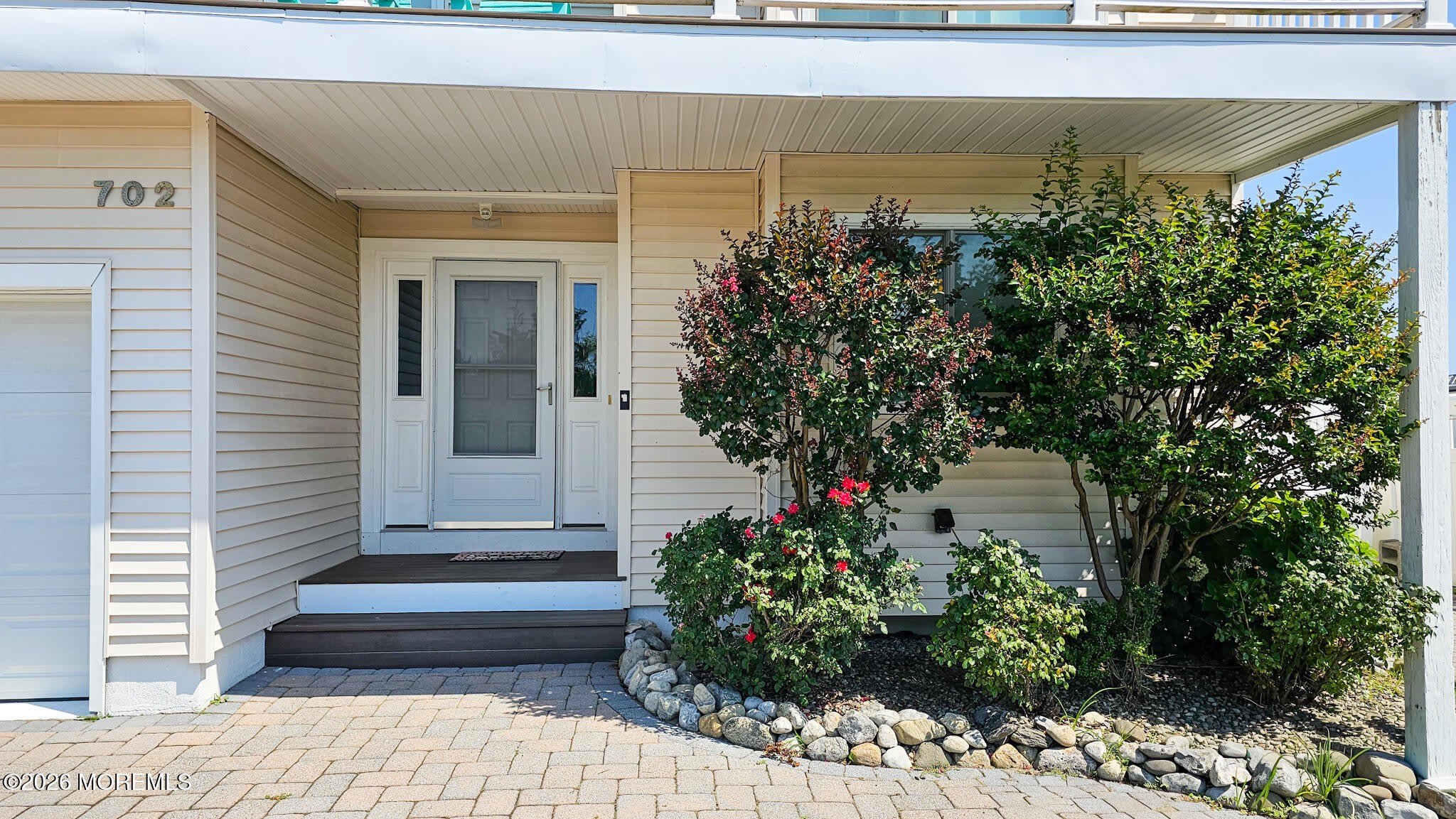 702 Newell Avenue – photo 2