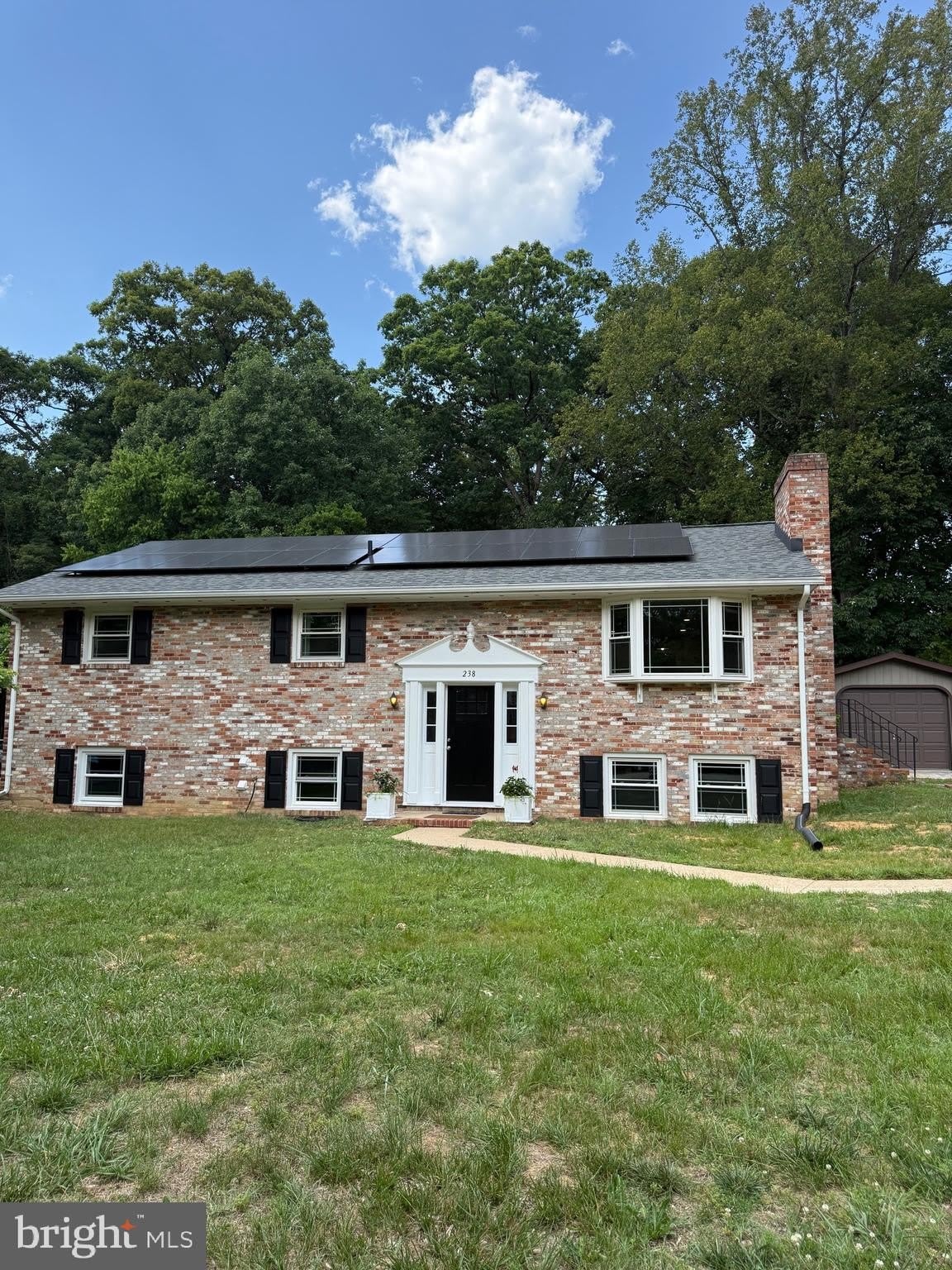 238 BETTY LEWIS Drive – photo 3