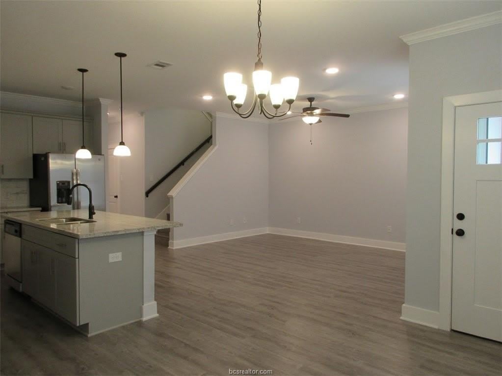 2104 Crescent Pointe Parkway – photo 5