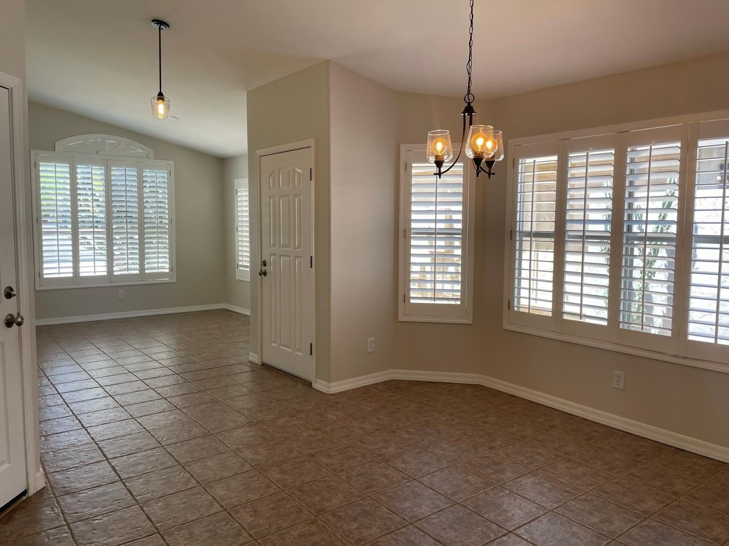 21611 N 48TH Place – photo 4